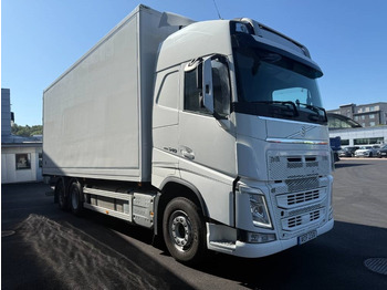 Kamion sandučar VOLVO FH 540