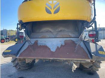 Kombajn za žetvu NEW HOLLAND MIETITREBBIA CR 9.90: slika Kombajn za žetvu NEW HOLLAND MIETITREBBIA CR 9.90 Kombajn za žetvu NEW HOLLAND MIETITREBBIA CR 9.90: slika Kombajn za žetvu NEW HOLLAND MIETITREBBIA CR 9.90