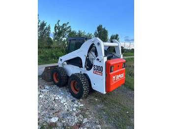 Mini utovarivač BOBCAT S300