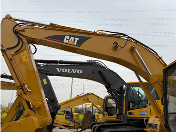 Bager gusjeničar CATERPILLAR 320B