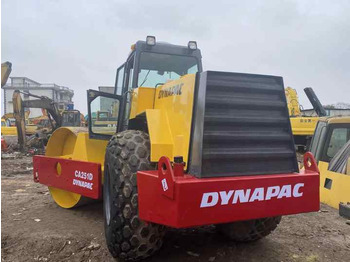 Kompaktor Dynapac Used CA251D Roller Cheap Price on Sale Used DYNAPAC CA30D/CA25D Road Roller Dynapac: slika Kompaktor Dynapac Used CA251D Roller Cheap Price on Sale Used DYNAPAC CA30D/CA25D Road Roller Dynapac