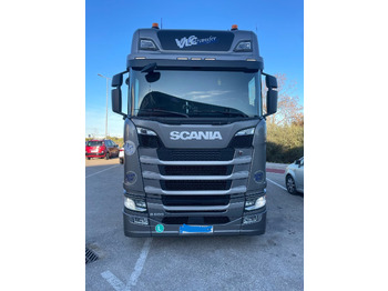 Tegljač SCANIA S 500