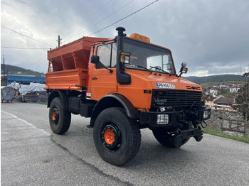 Vozilo za čišćenje snijega UNIMOG U1500