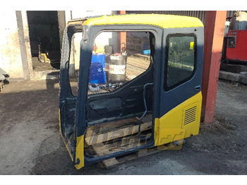 Kabina KOMATSU