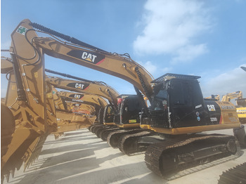 Građevinski strojevi CATERPILLAR