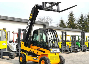 Teleskopski rukovatelj JCB