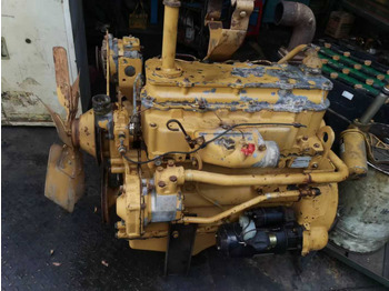 Motor za Buldožer CATERPILLAR 3024C: slika Motor za Buldožer CATERPILLAR 3024C