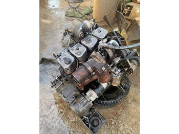 Motor za Bager CUMMINS 4BT3.9: slika Motor za Bager CUMMINS 4BT3.9