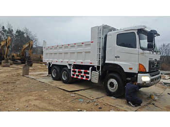 Novi Kiper HINO HINO 700: slika Novi Kiper HINO HINO 700
