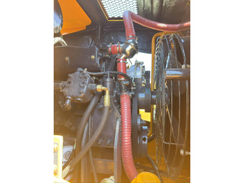 Utovarivač na kotačima LIUGONG 856: slika Utovarivač na kotačima LIUGONG 856 Utovarivač na kotačima LIUGONG 856: slika Utovarivač na kotačima LIUGONG 856