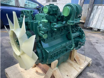 Motor VOLVO D6D: slika Motor VOLVO D6D