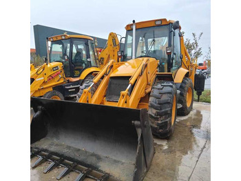 Rovokopač-utovarivač JCB 3CX