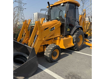 Rovokopač-utovarivač JCB 3CX