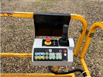 Škarasta podizna platforma HAULOTTE H15SXL: slika Škarasta podizna platforma HAULOTTE H15SXL