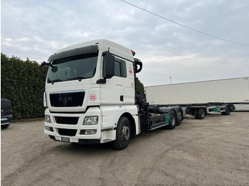 Kamion s kukastom dizalicom MAN TGX 26.480