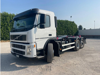 Kamion s kukastom dizalicom VOLVO FM9