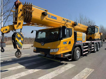 Autodizalica XCMG QY25K5D