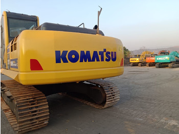 Zakup  New Komatsu PC210 tracked excavator New Komatsu PC210 tracked excavator: slika Zakup  New Komatsu PC210 tracked excavator New Komatsu PC210 tracked excavator