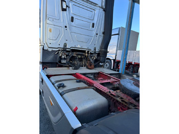 Zakup  Mercedes-Benz Actros  1851 TÜV NEU TOP ZUSTAND Mercedes-Benz Actros  1851 TÜV NEU TOP ZUSTAND: slika Zakup  Mercedes-Benz Actros  1851 TÜV NEU TOP ZUSTAND Mercedes-Benz Actros  1851 TÜV NEU TOP ZUSTAND