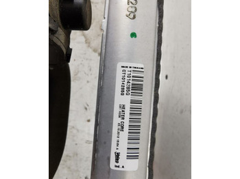 Novi Hladnjak za Kamion Chłodnica nagrzewnicy Mercedes actros mp4: slika Novi Hladnjak za Kamion Chłodnica nagrzewnicy Mercedes actros mp4