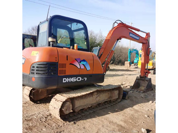 Bager gusjeničar DOOSAN DH60-7