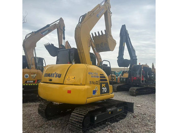 Mini bager KOMATSU PC70-8