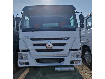 Kamion cisterna SINOTRUK HOWO