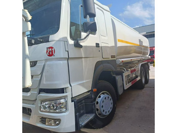 Kamion cisterna SINOTRUK HOWO