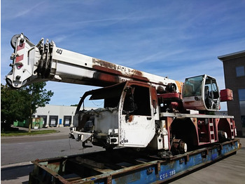 Autodizalica DEMAG