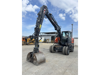 Bager na kotačima ATLAS