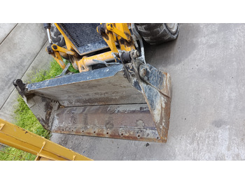 Rovokopač-utovarivač JCB 1CX 08M3WL: slika Rovokopač-utovarivač JCB 1CX 08M3WL Rovokopač-utovarivač JCB 1CX 08M3WL: slika Rovokopač-utovarivač JCB 1CX 08M3WL