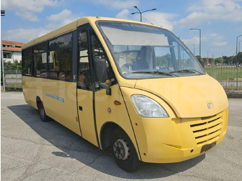 Školski autobus IVECO