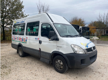 Školski autobus IVECO Daily