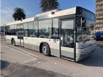 Prigradski autobus MAN Lion's Classic