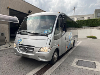 Turistički autobus Mercedes-Benz MB 818 S: slika Turistički autobus Mercedes-Benz MB 818 S