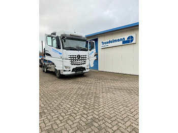 Kamion šumar za prijevoz drva Mercedes Arocs 3358 L 6x4  Radstand 4500 Arocs 3358 L 6x4 Blatt-Luft Gefedert: slika Kamion šumar za prijevoz drva Mercedes Arocs 3358 L 6x4  Radstand 4500 Arocs 3358 L 6x4 Blatt-Luft Gefedert