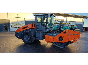 Kompaktor HAMM HC 180i: slika Kompaktor HAMM HC 180i Kompaktor HAMM HC 180i: slika Kompaktor HAMM HC 180i