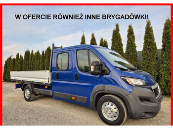 Dostavno vozilo s dvostrukom kabinom PEUGEOT Boxer