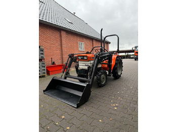 Mali traktor KUBOTA B series