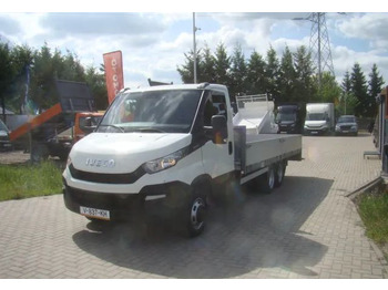 Dostavno vozilo s ravnom platformom IVECO Daily