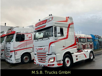 Tegljač DAF XF 530