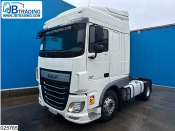 Tegljač DAF XF 460