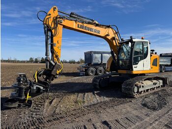 Bager gusjeničar LIEBHERR R 920
