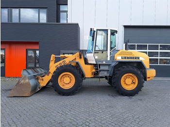Utovarivač na kotačima LIEBHERR