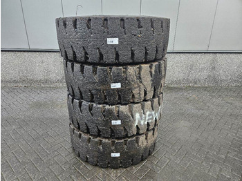 Gume i felge NEW HOLLAND