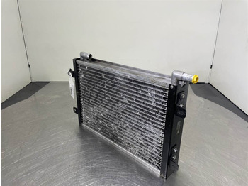 Zakup New Holland W110C - Cooler/Kühler/Koeler New Holland W110C - Cooler/Kühler/Koeler: slika Zakup New Holland W110C - Cooler/Kühler/Koeler New Holland W110C - Cooler/Kühler/Koeler