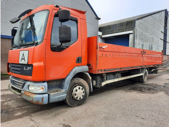 Kamion s otvorenim sandukom DAF LF 45 220