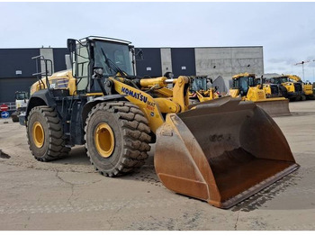 Utovarivač na kotačima KOMATSU WA475