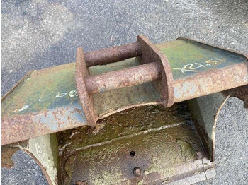 Korpa za bager 450mm - Axes 30mm: slika Korpa za bager 450mm - Axes 30mm Korpa za bager 450mm - Axes 30mm: slika Korpa za bager 450mm - Axes 30mm