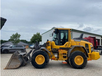 Zakup Volvo L 70 H MIETE / RENTAL (12005472) Volvo L 70 H MIETE / RENTAL (12005472): slika Zakup Volvo L 70 H MIETE / RENTAL (12005472) Volvo L 70 H MIETE / RENTAL (12005472)